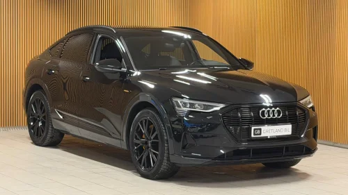 AUDI E TRON SPORTBACK 55 55 SKINN/NAVI/LUFT/KAMERA/21"/KROK/QUATTRO/NORSK!