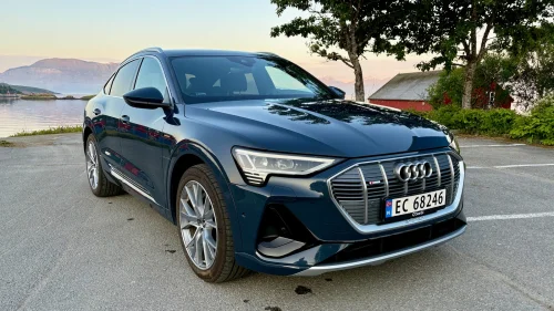 AUDI e-tron Sportback 50 50 S-LINE SPORT | Lav km - mye utstyr