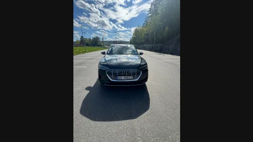 AUDI e-tron Sportback 50 50 Sportback Advanced Business