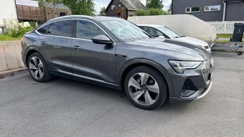 AUDI e-tron Sportback 50 50 S-line/HENGERF/PANO/HUD/KEYLESS+++