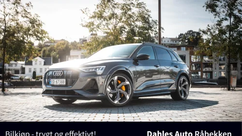 AUDI E TRON S 60 S PRO ACC/Krok/360/B&O/HUD/Matrix/22"
