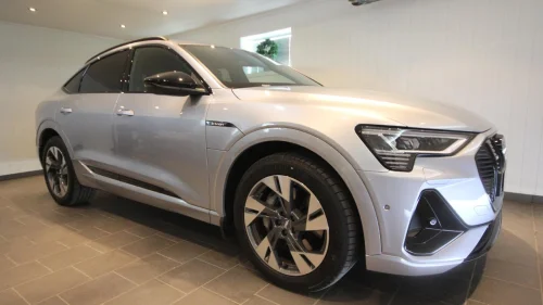 AUDI e-tron Sportback 50 20" S-LINE 4x4 MATRIX KAMERA KROK ACC NAVI BLACK-PACK++
