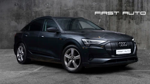 AUDI e-tron Sportback 50 Sportback 50 Krok 360 kamera Adaptiv cruise