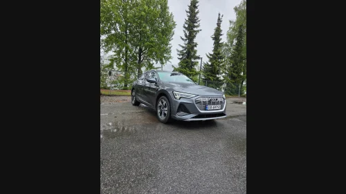 AUDI e-tron Sportback 55 55 Sportback S line