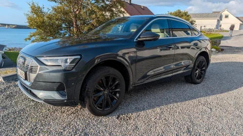 AUDI e-tron Sportback 55 55 Sportback Advanced business