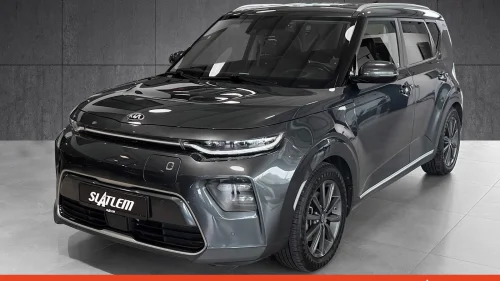 KIA SOUL Exclusive, Harman Kardon, skinn, head up+++