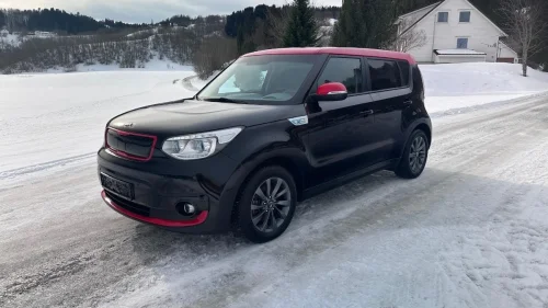 KIA SOUL Soul Exclusive|R.kam|CC|Varme i bakseter|DAB+|NAVI
