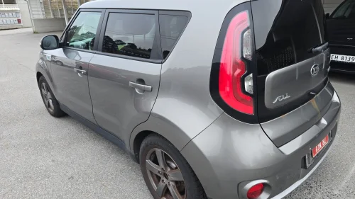 KIA SOUL