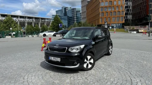 KIA SOUL EV RYGGEKAMERA CRUISEKONTROLL EU OK 01.2027 LAV KM 136