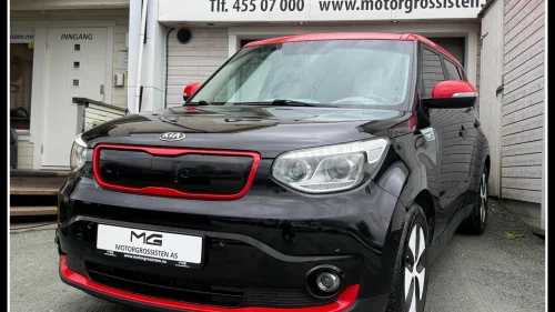 KIA SOUL Exclusive Aut 180km -Ny service-