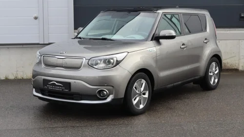 KIA SOUL Exclusive/ 30kWh/ Soltak/ Navi/ R.kamera/ Skinn/ CC+