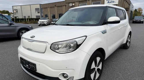 KIA SOUL 33Kwh 110Hk Exclusive Navi Skinn Kamera Cruise DAB NyEu