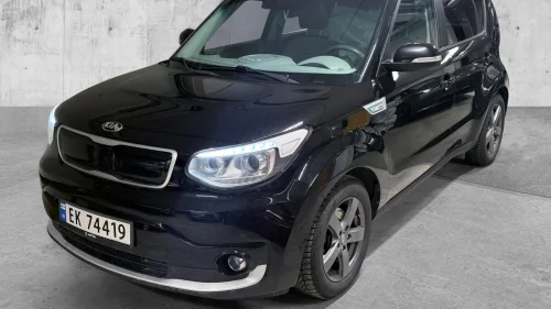 KIA SOUL EXCLUSIVE 30kWh // Skinn, Kjøling, Panorama, Kamera+++