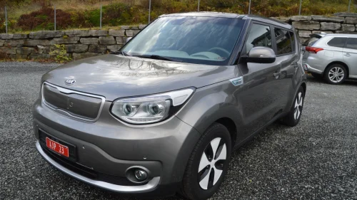 KIA SOUL 30kw,SKINN SOLTAK EU OK TIL 30-11-28 OK LAV KM, KAMRA