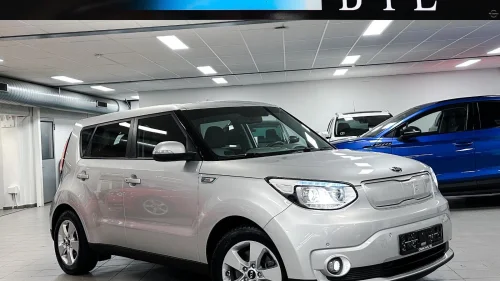 KIA SOUL EV EXCLUSIVE KLIMA CRUISE NAVI DAB KAMERA SKINN SKINN
