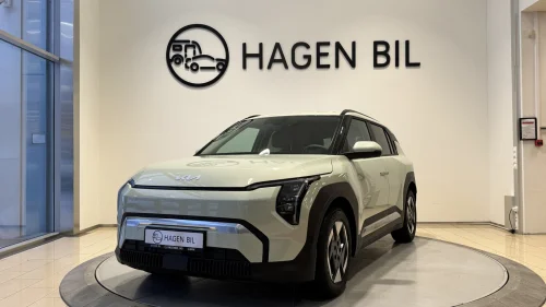 KIA EV3 SR / EXCLUSIVE / AVENTURINE GREEN MET / 8XALU / NORSK /