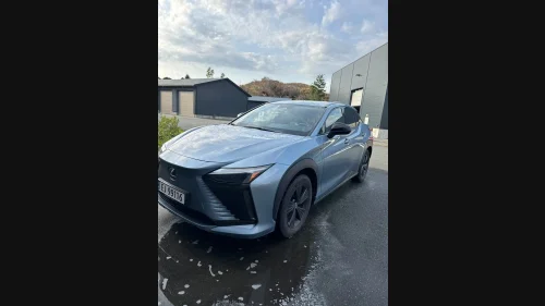 LEXUS RZ300E 300e FWD Executive