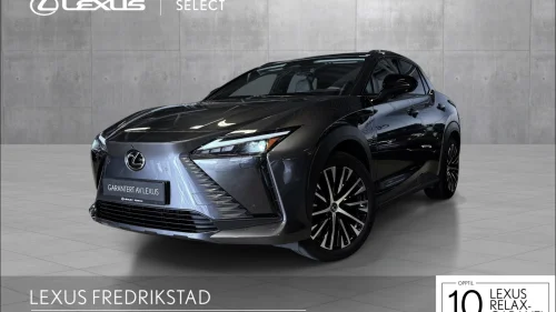 LEXUS RZ300E 300e FWD Executive Tech