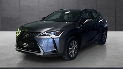 LEXUS UX300E Premium - ventilerte framseter