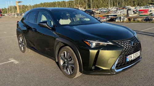LEXUS UX300E 300e FWD Edition35