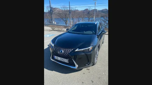 LEXUS UX300E 300e FWD Edition35