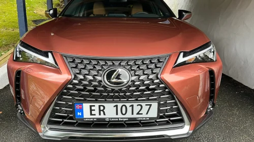 LEXUS UX300E 300e FWD Edition35