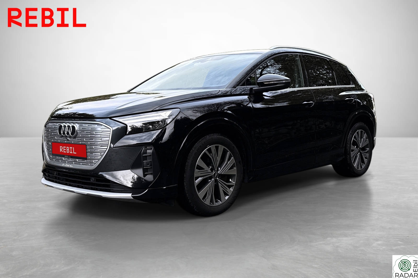 AUDI Q4 50 E TRON 50/Quattro/Krok/R.Kam/ACC/V.Pumpe/Navigasjon/Rattvarme