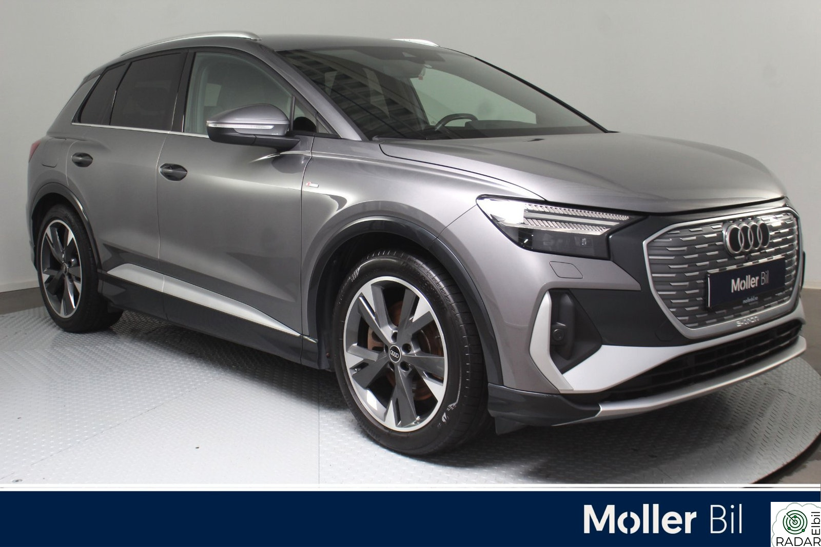 AUDI Q4 50 E TRON 50 e-tron quattro - HUD, Sonos, Matrix, R.Kam, S Line