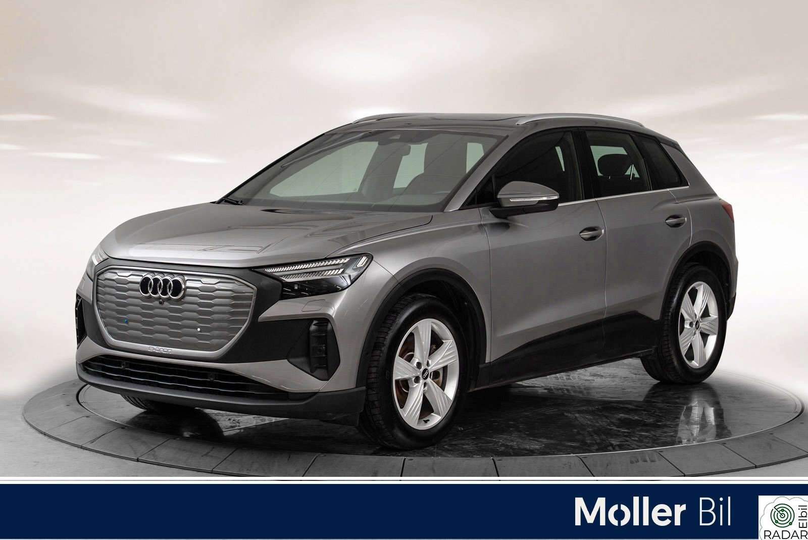 AUDI Q4 45 E TRON 45 quattro - Pano, SONOS, S Line, Matrix, R.Kam