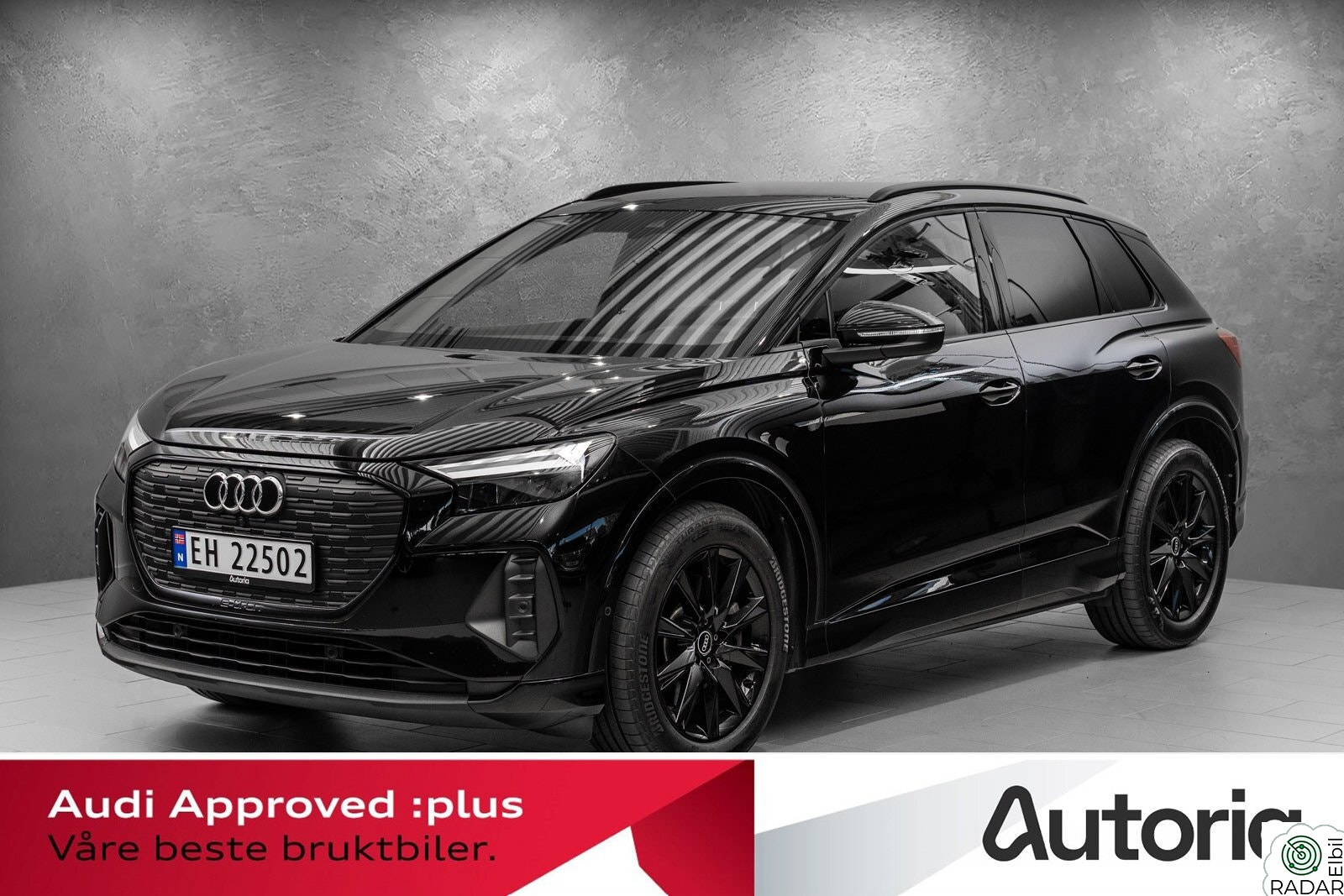 AUDI Q4 50 E TRON Q4 50  quattro Parkvarmer | Sort optikk | Varme i ratt