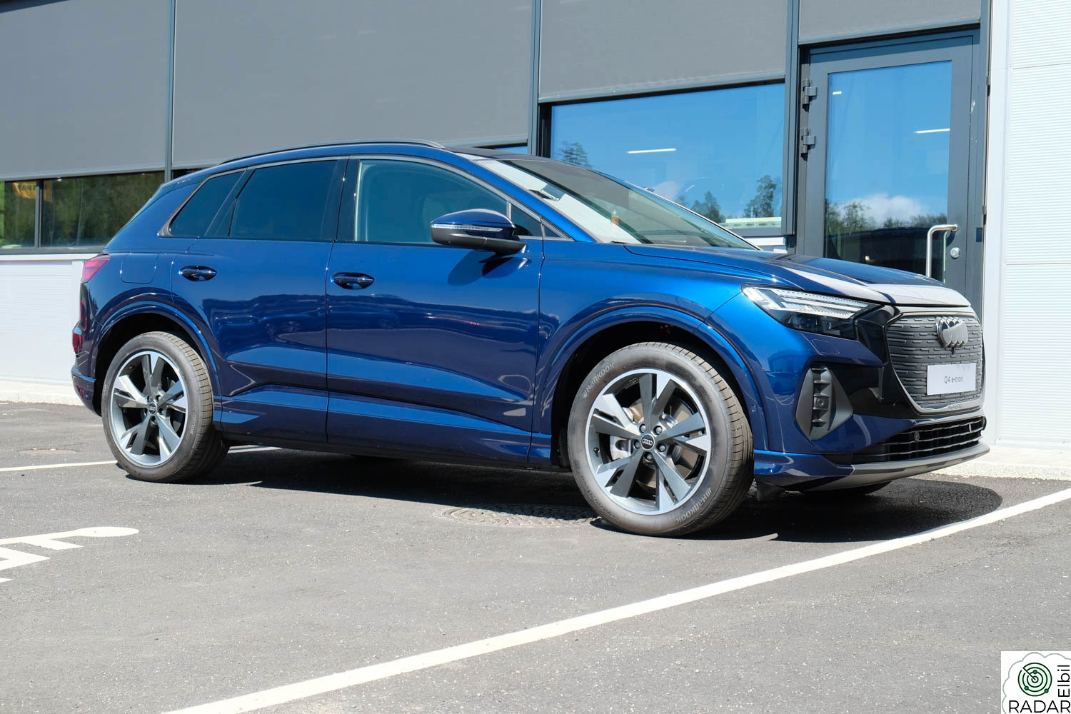 AUDI Q4 55 e-tron 55 Edition Pro Quattro