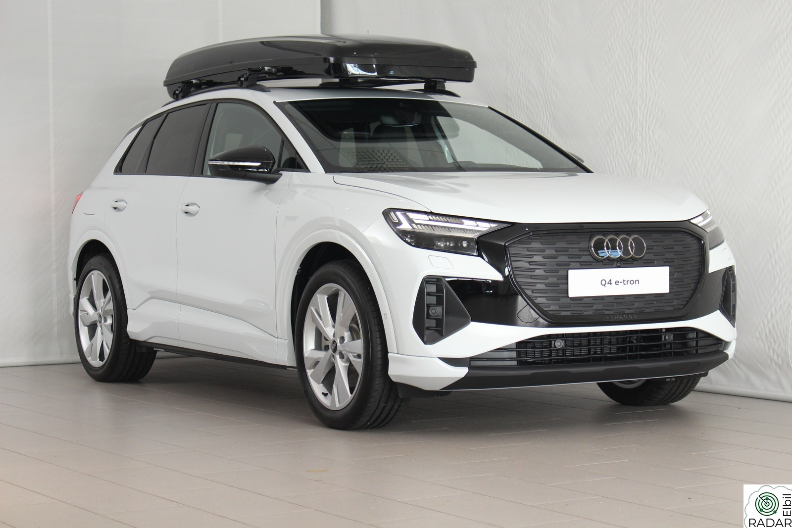 AUDI Q4 55 e-tron 55 E-tron Quattro EDT PRO
