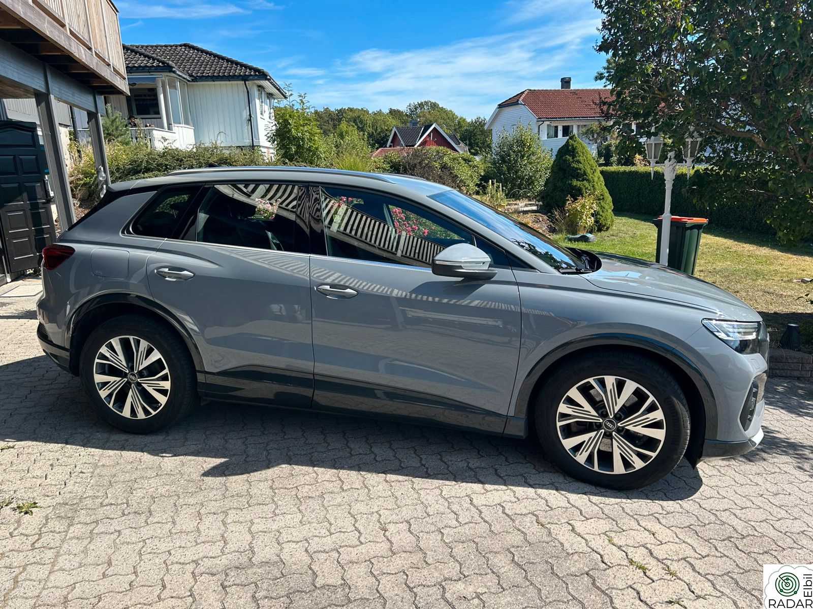 AUDI Q4 50 E TRON 50 quattro Adv. Business plus MMI Pro (HUP)