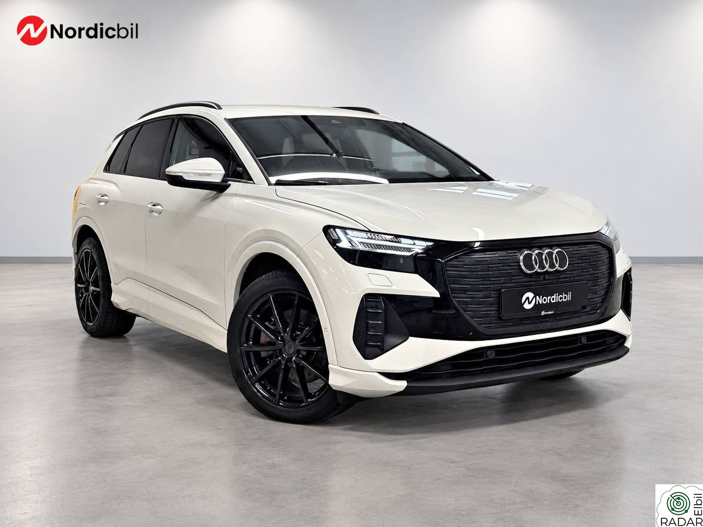 AUDI Q4 50 E TRON Quattro Advanced - Sonos - H.feste - Skinn -  A.Cruise