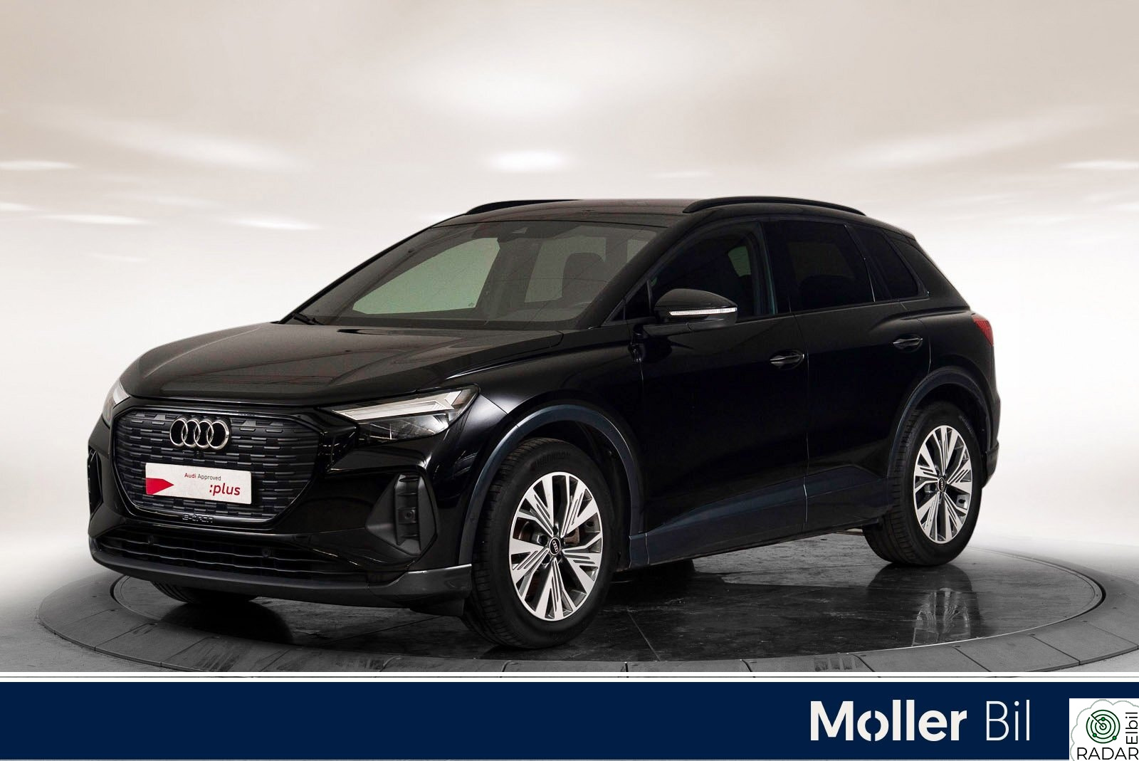 AUDI Q4 50 E TRON 50 quattro, Hengerfeste, R.kamera, ACC, Varme i ratt+++