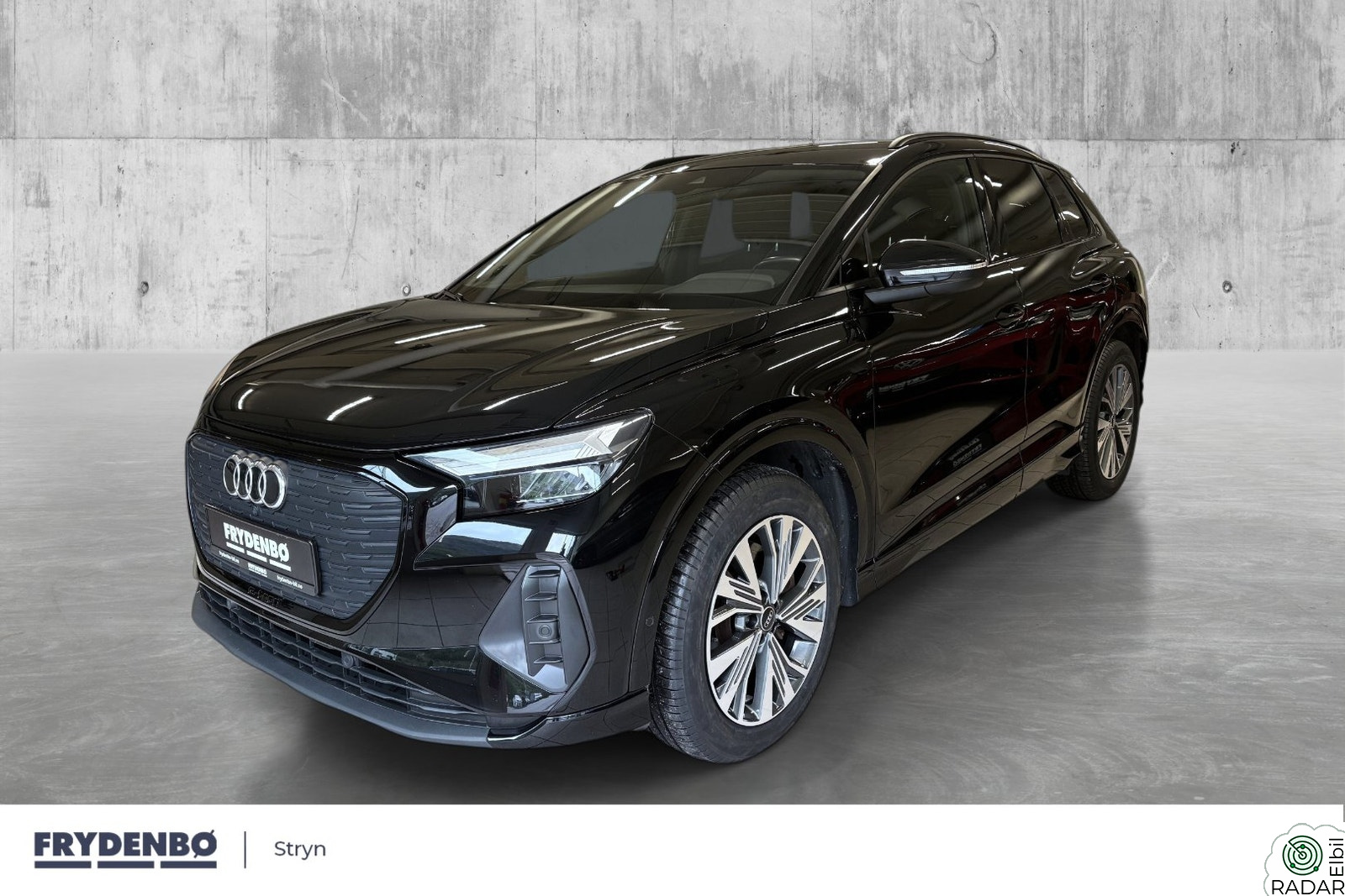 AUDI Q4 40 E TRON 40 Advanced R.KAMERA|19"|CARPLAY+