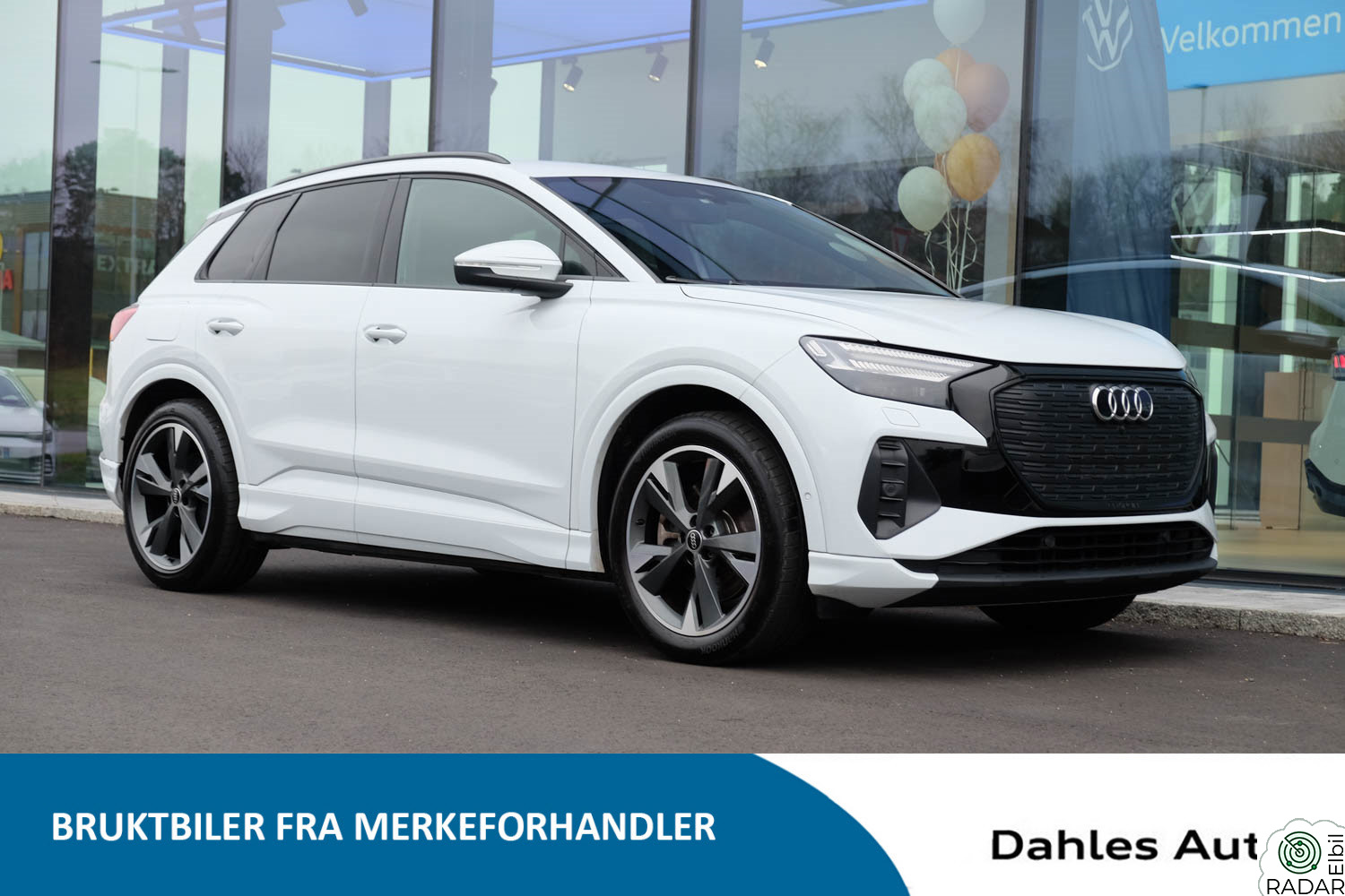 AUDI Q4 40 E TRON 40 S-line Sportsseter,El.bakluke,Hellakkering,Matrix ++