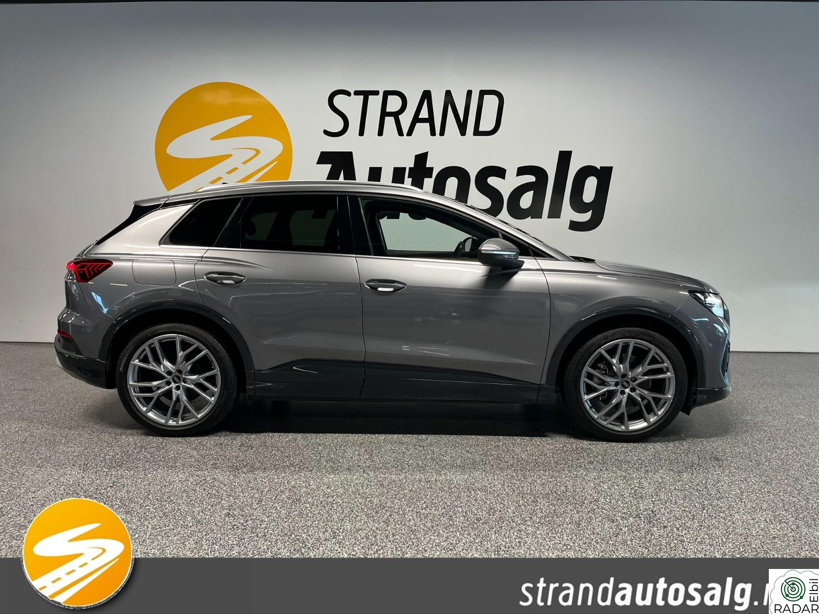 AUDI Q4 50 E TRON 50 quattro Norsk Skinnsportsseter Sonos Krok Ditec LED