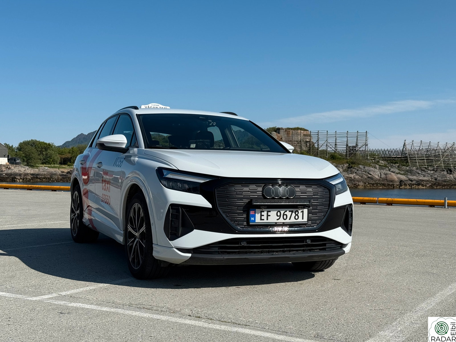 AUDI Q4 50 E TRON