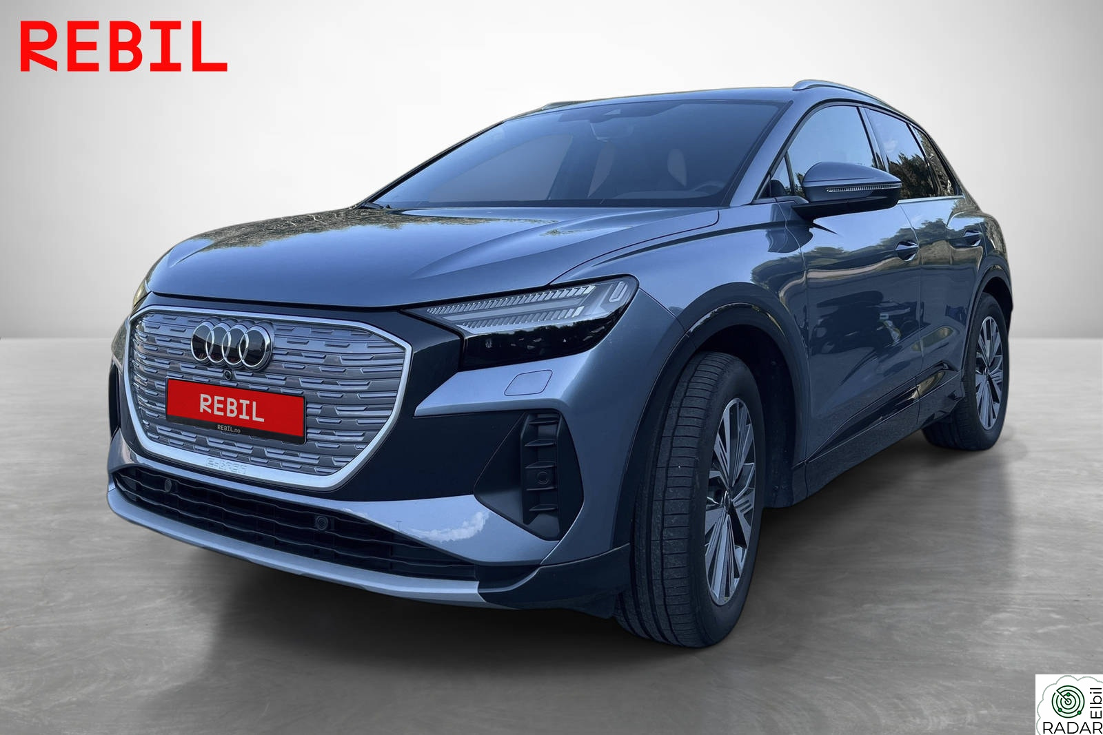 AUDI Q4 45 E TRON 482 km (77 KWh)/AWD/SONOS/S-Line int./Matrix/Phonebox
