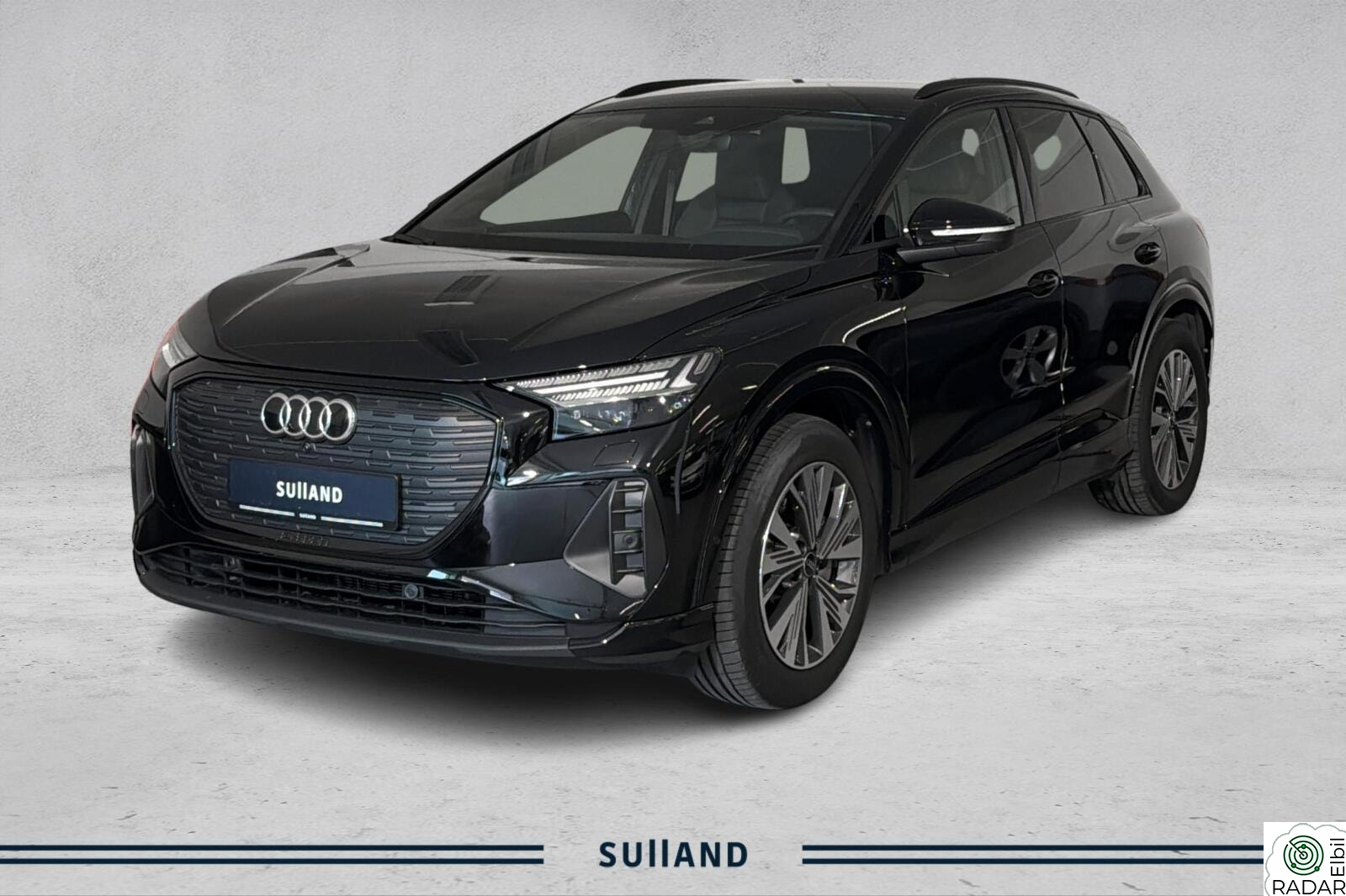 AUDI Q4 55 e-tron Q4 55 e-tron quattr s line pro