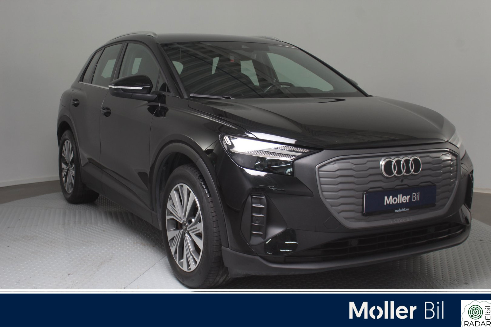 AUDI Q4 45 E TRON Q4 45 e-tron quattro - R.kam, ACC, Sonos, Matrix, Krok