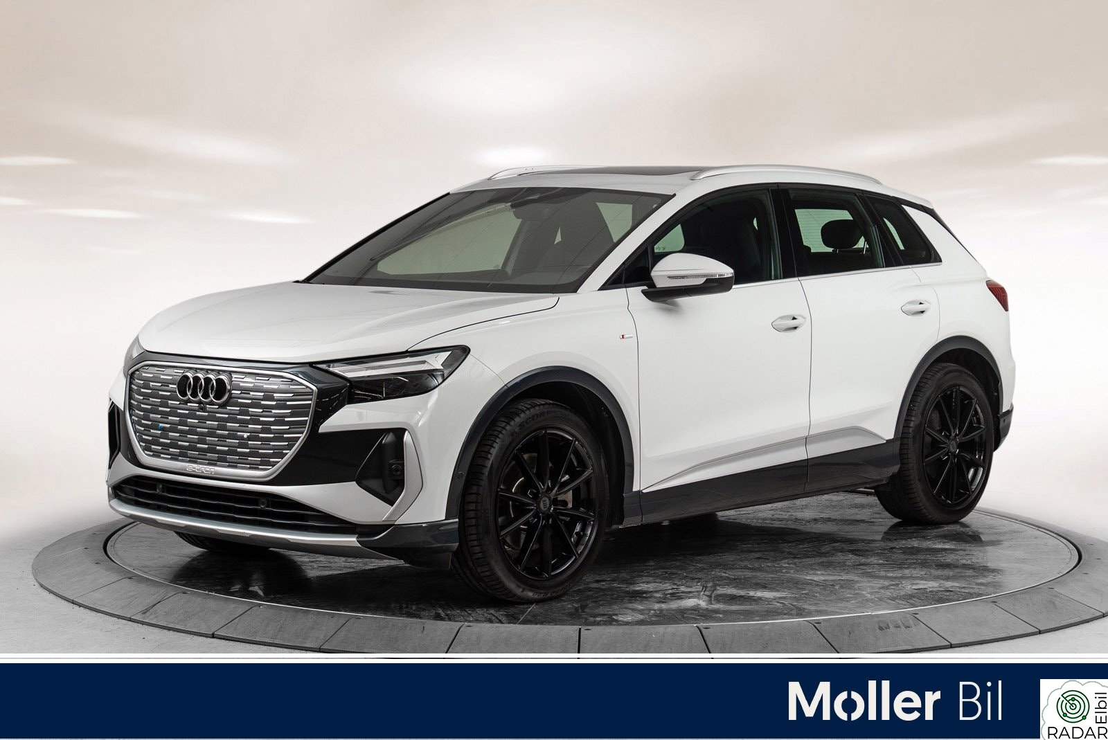 AUDI Q4 50 E TRON 50 quattro, S-Line, SONOS, PANO, Skinn, Hengerfeste+++