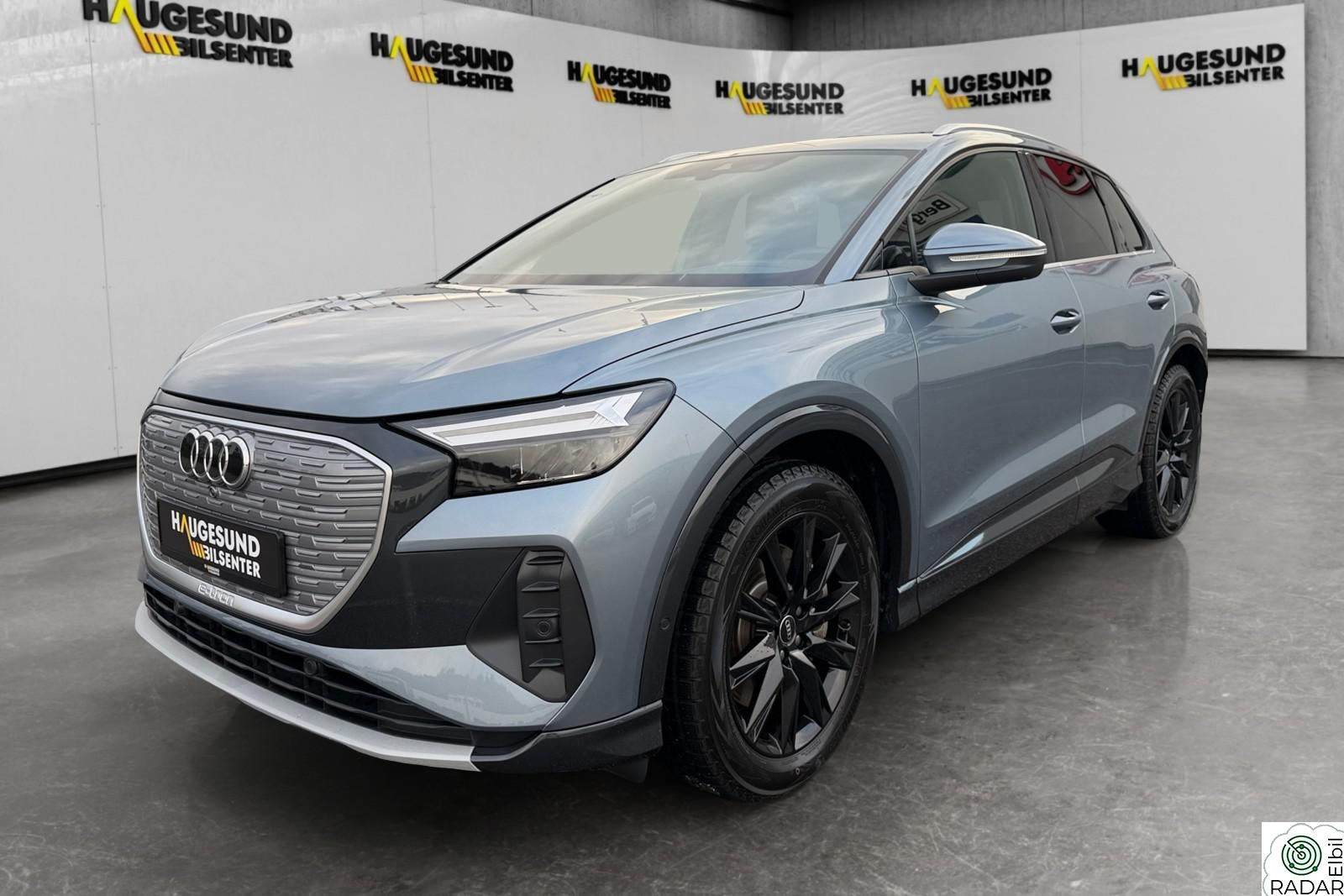 AUDI Q4 50 E TRON 50 Quattro Business Edition | 360 | Panorama | 20"+19"