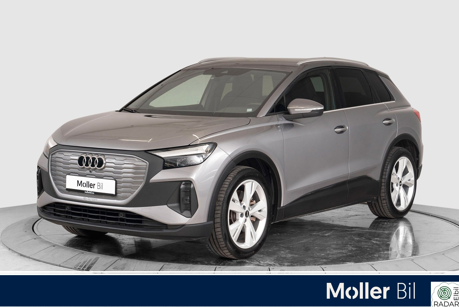 AUDI Q4 45 e-tron 45 quattro edt plus - R.Kam, Navi, ACC, Sp.seter