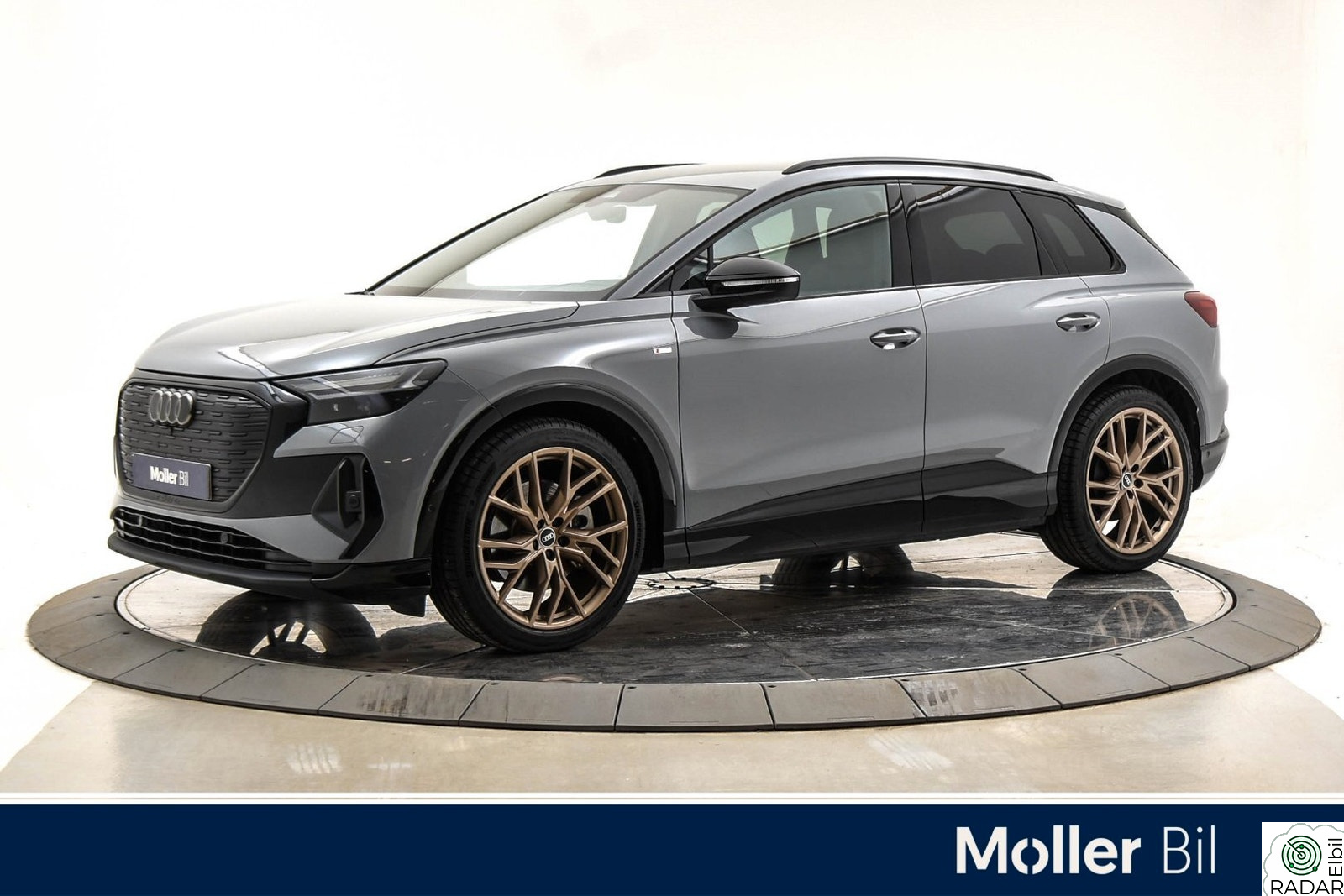 AUDI Q4 55 e-tron 55 quattro Edition S-Line