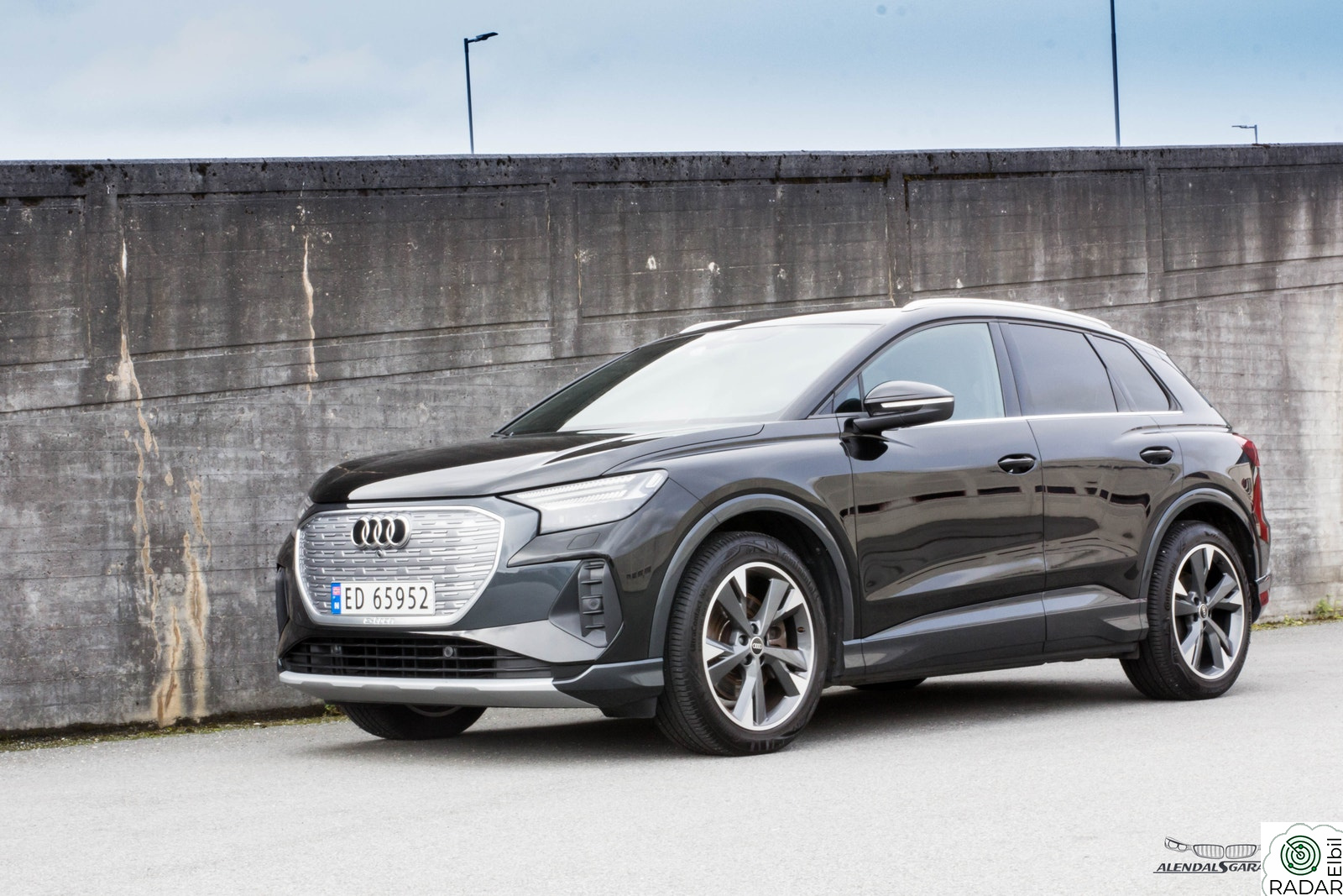 AUDI Q4 50 E TRON 50, Business Pluss, S-line, Vinterpakke, 1 eier, Ditec
