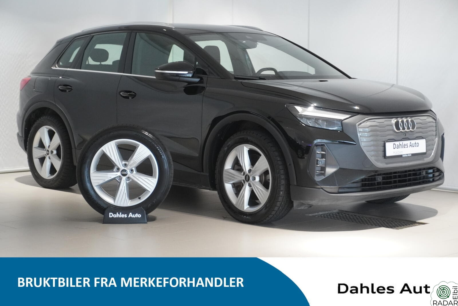 AUDI Q4 40 E TRON Q4 40 e-tron ACC,KROK,KAMERA,SETEVARME