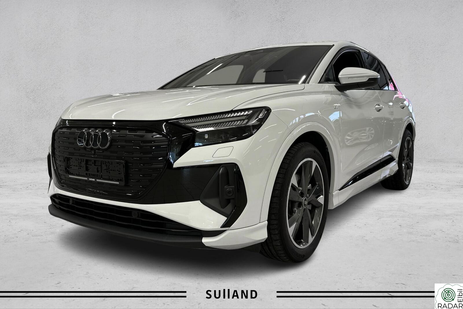 AUDI Q4 55 e-tron Q4 55 e-tron quattro edt pro Utstyrsbombe/Sjekkdenne!++