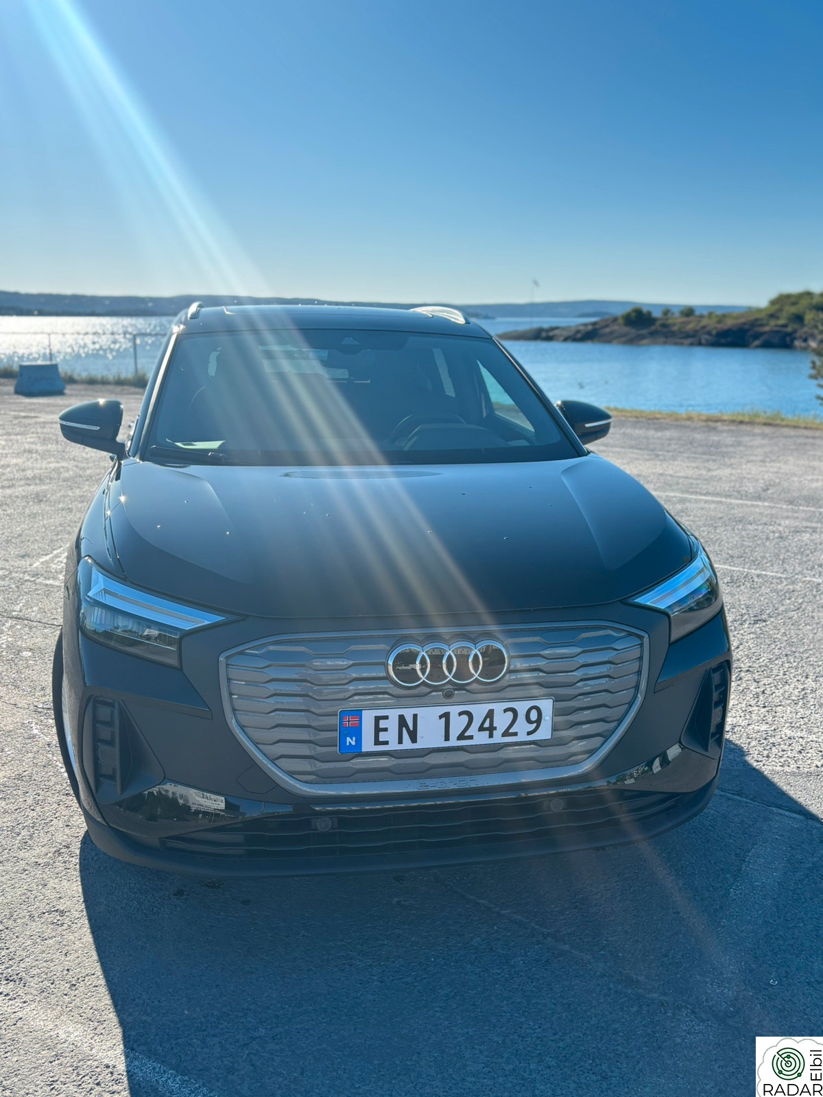 AUDI Q4 45 e-tron 45 quattro Edt plus-pano soltak-memory-33mnd service